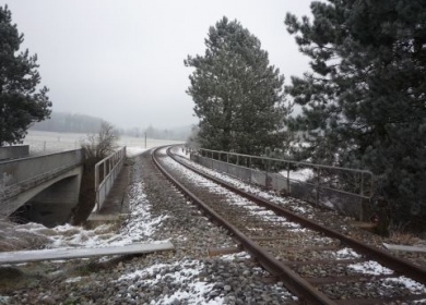 Brücke über Hauptstrasse 13 (km 32,8)