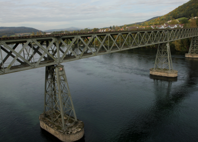 Rheinbrücke Hemishofen (km 33,6)